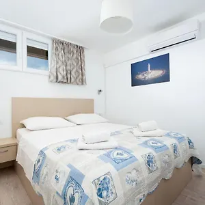 Apartment Frana Blue, Split